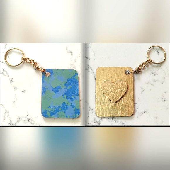 NEW Handcrafted Keychain Bag Tag! Abstract Earth. Gold Wood Heart. 2.25"x1.75" - Picture 6 of 6